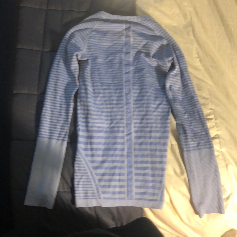 Shirt - Picture 2 of 5
